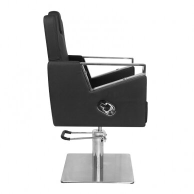 Профессиональное барберское кресло для парикмахерских и салонов красоты GABBIANO VILNIUS, черного цвета 1