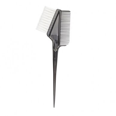 Comb-brush for dyeing strands Comb-brush for dyeing strands