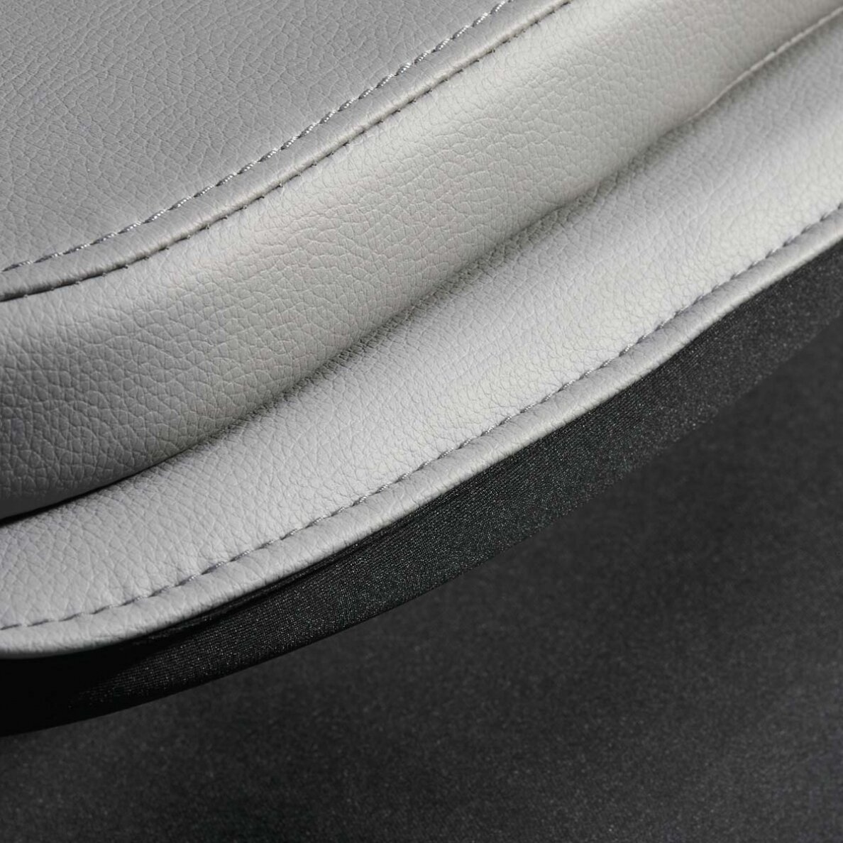 Кресло SAKURA COMFORT PLUS 806 с функцией массажа и встроенным Bluetooth, цвет серый 12 Кресло SAKURA COMFORT PLUS 806 с функцией массажа и встроенным Bluetooth, цвет серый 12