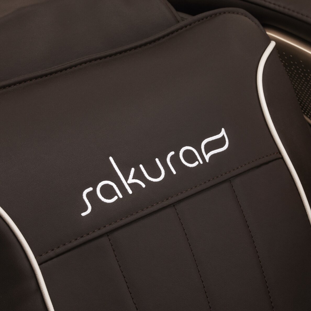 Массажное кресло SAKURA COMFORT PLUS 806, коричневое. 9