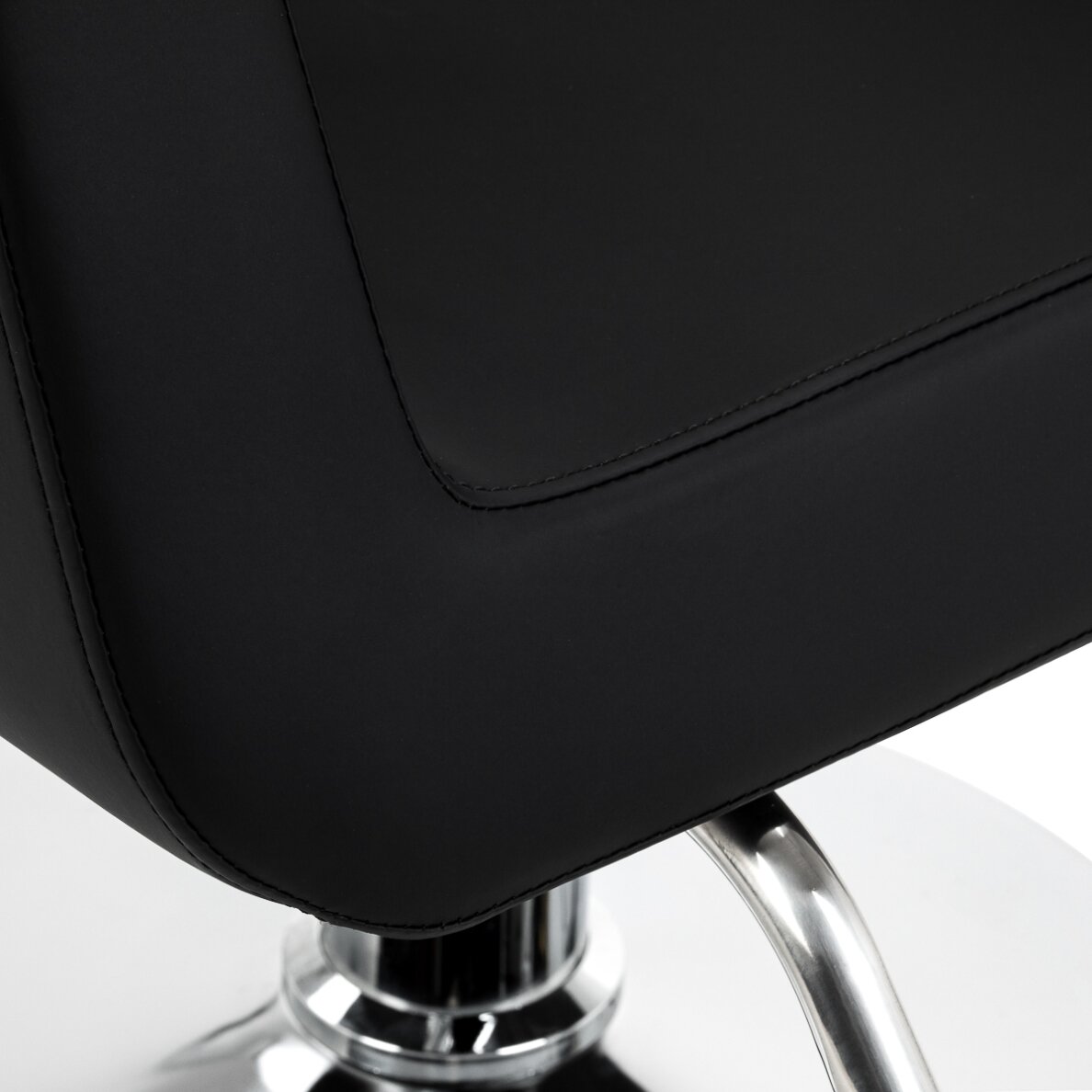 Professional barber chair OMEGA LYRA, black 8 Professional barber chair OMEGA LYRA, black 8