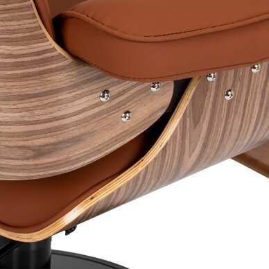 Professional barber chair with footrest and wooden elements GABBIANO FLORENCE, brown 4 Professional barber chair with footrest and wooden elements GABBIANO FLORENCE, brown 4