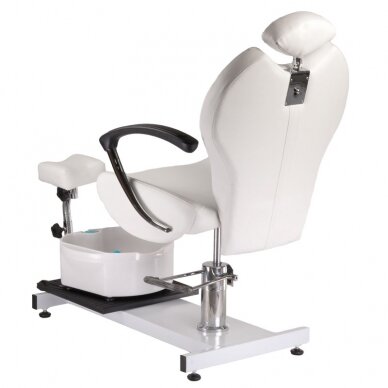 Профессиональное кресло для педикюра гидравлическое BR-2301, белого цвета 4
