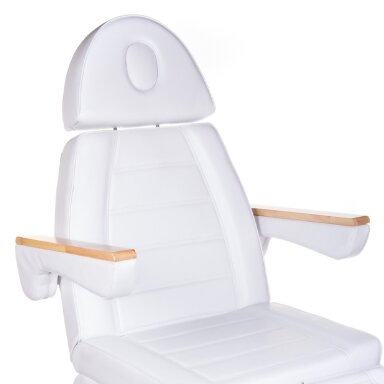 Professional electric podiatry chair for pedicure procedures LUX Pedicure BG-273E, 5 motors, white color Professional electric podiatry chair for pedicure procedures LUX Pedicure BG-273E, 5 motors, white color