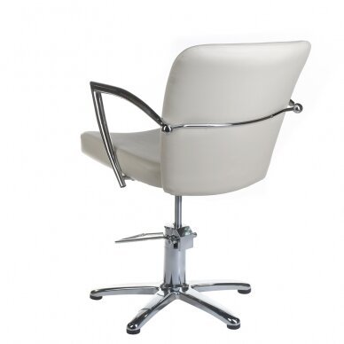 Профессиональное парикмахерское кресло LIVIO BH-8173, кремового цвета 2