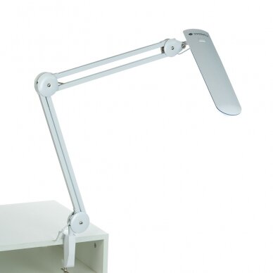 Профессиональная настольная лампа для маникюра BSL-52 LED 12W CLIP, белого цвета Профессиональная настольная лампа для маникюра BSL-52 LED 12W CLIP, белого цвета