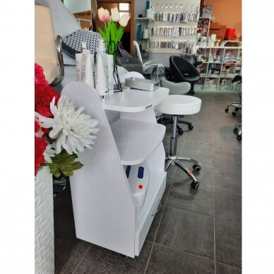 BIOMAK profesionalus kosmetologinis vežimėlis su stalčiumi, baltos spalvos 1
