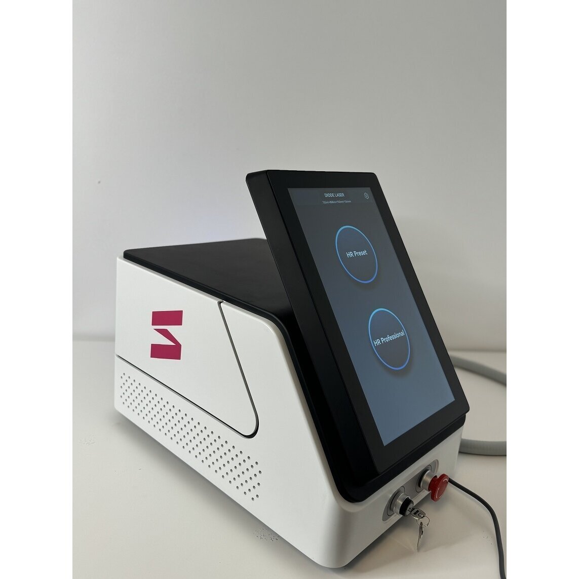 Диодный лазер для эпиляции 755+808+1064нм DEPI SMART LASER 9 Диодный лазер для эпиляции 755+808+1064нм DEPI SMART LASER 9