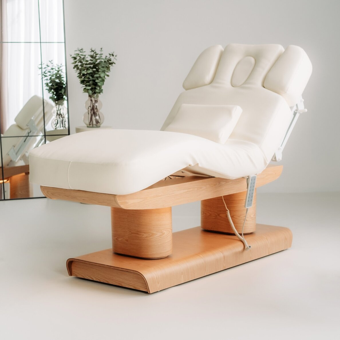 MELIA electric SPA massage bed with heating function, 4 motors, white 2 MELIA electric SPA massage bed with heating function, 4 motors, white 2
