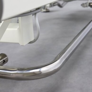 EVERO V4 ERGO professional electric 4-section massage and physiotherapy bed with foot control 8