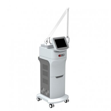 Фракционный CO2-лазер для омоложения лица и укрепления влагалища FC100