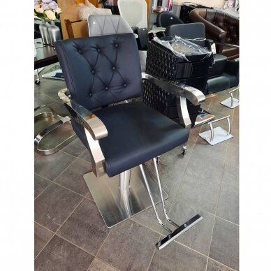 Professional barber chair GABBIANO LION, black 5