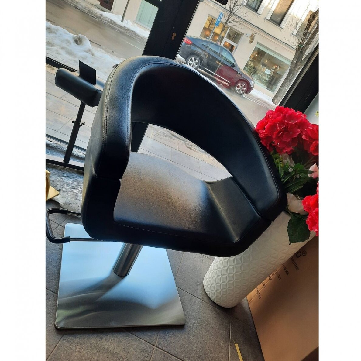 Professional barber chair GABBIANO 044, black color 6 Professional barber chair GABBIANO 044, black color 6