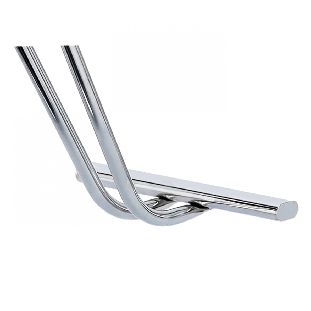 CALISSIMO hairdressing chair footrest for supporting the clients feet, assembled 2 CALISSIMO hairdressing chair footrest for supporting the clients feet, assembled 2