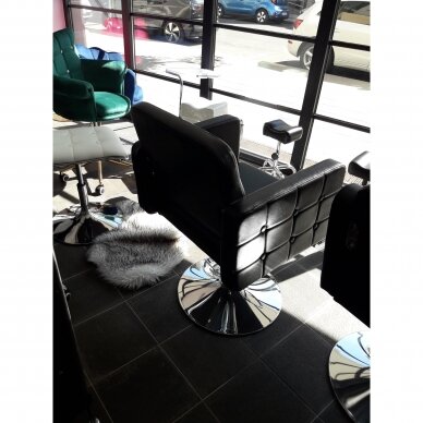 Профессиональное парикмахерское кресло с ножкой HAIR SYSTEM 90-1, черного цвета 8