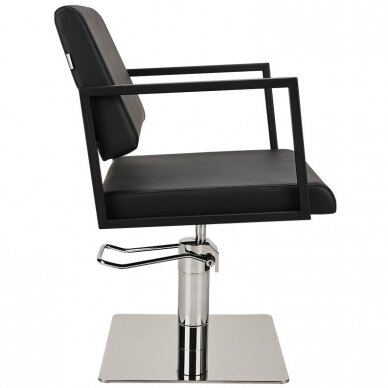 Профессиональный парикмахерский стул BLACK LOFT CHROME SQUARE 2 Профессиональный парикмахерский стул BLACK LOFT CHROME SQUARE 2