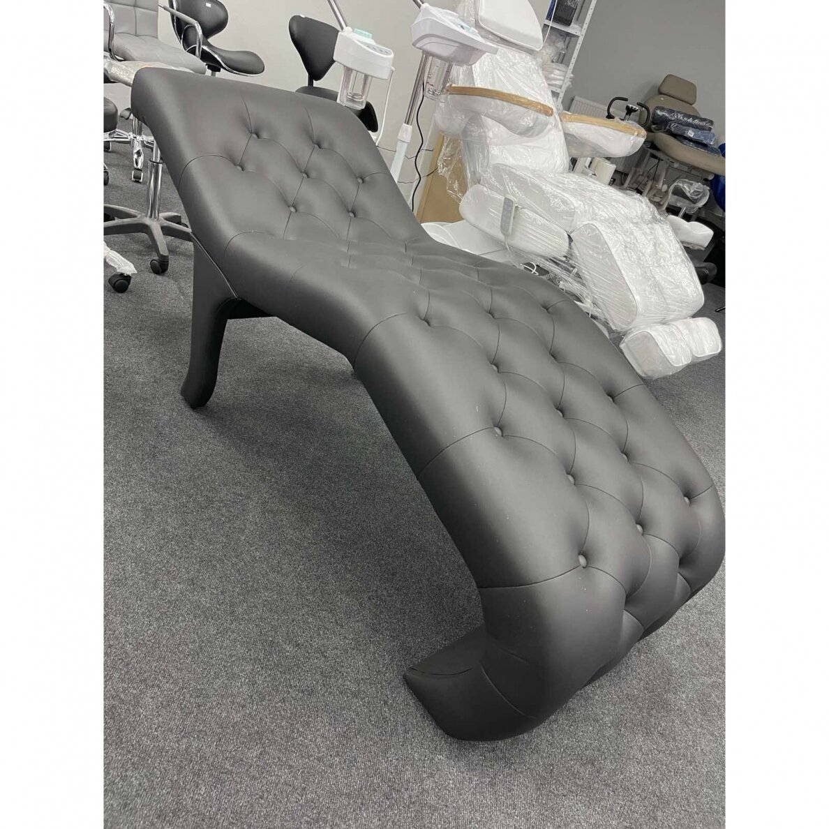 Couch for cosmetic and lashes treatments / black artificial leather 6 Couch for cosmetic and lashes treatments / black artificial leather 6