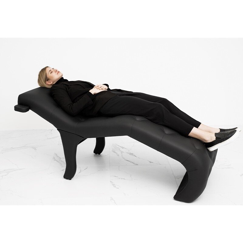 Couch for cosmetic and lashes treatments / black artificial leather Couch for cosmetic and lashes treatments / black artificial leather