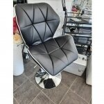 Profesionali eko odos meistro kėdutė su stabiliu pagrindu HR212, juodos spalvos 8