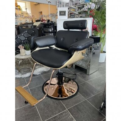 Professional hairdresser's chair with footrest and wooden elements GABBIAN FLORENCE, black color 5 Professional hairdresser's chair with footrest and wooden elements GABBIAN FLORENCE, black color 5
