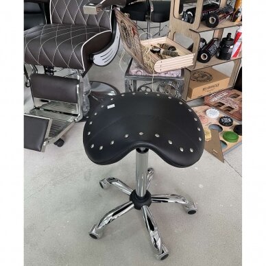 Профессиональное мастерское кресло-седло для парикмахеров BARBER, цвет черный. 3