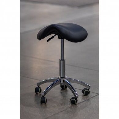 Профессиональное кресло-табурет СЕДЛО для мастера красоты АМ-302, черного цвета 5