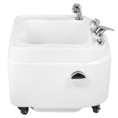Professional pedicure bath with connected drain and hydromassage function A023 4