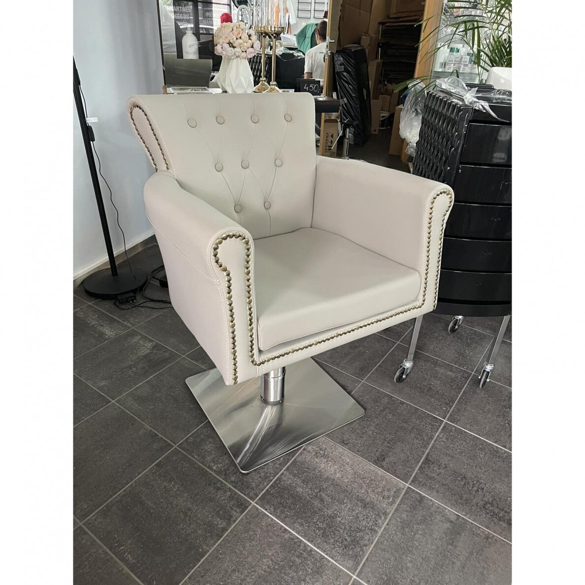 Professional hairdressing chair HAIR SYSTEM BER 8541, grey 7 Professional hairdressing chair HAIR SYSTEM BER 8541, grey 7