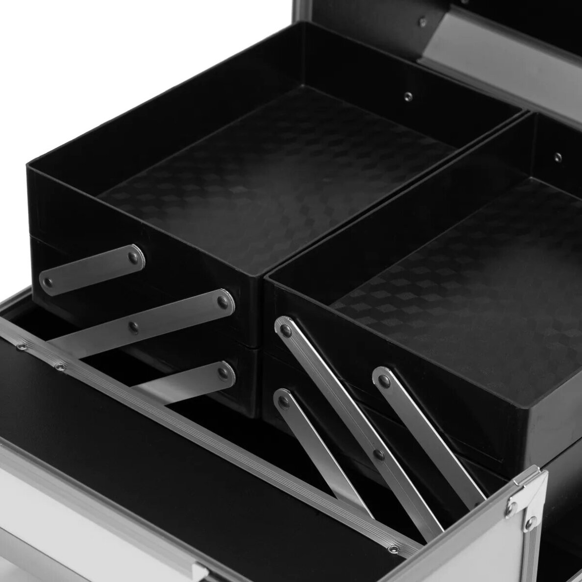Professional cosmetic case 40, silver color 8 Professional cosmetic case 40, silver color 8
