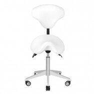 Profesionali meistro kėdė- balnas kosmetologams AZZURRO 037S su reguliuojamu sėdynės kampu bei atlošu, baltos spalvos
