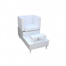 Роскошное кресло для педикюра, выбор мебели и цвета ванной комнаты