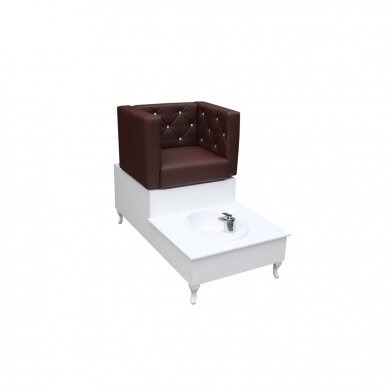 Роскошное кресло для педикюра, выбор мебели и цвета ванной комнаты 8
