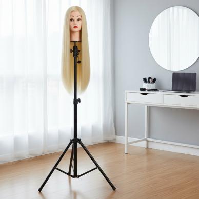 Profesionali galva mokymams IZA BLOND 90cm, karščiui atspariais plaukais + stovas 6 Profesionali galva mokymams IZA BLOND 90cm, karščiui atspariais plaukais + stovas 6