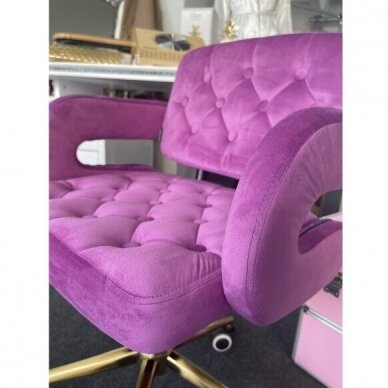 Профессиональное кресло для салона красоты на колесиках HR8403K, велюр цвета фуксии 1