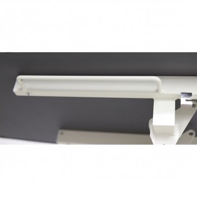 Profesionalus elektrinis manualinės terapijos ir masažo stalas Evero X7 INTEGRA  su naujovišku integruotu putplasčiu, pilkos spalvos 3