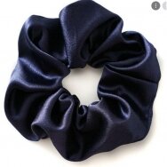Šilkinė rankų darbo plaukų gumytė SHINE su dekoracija, tamsiai mėlynos spalvos