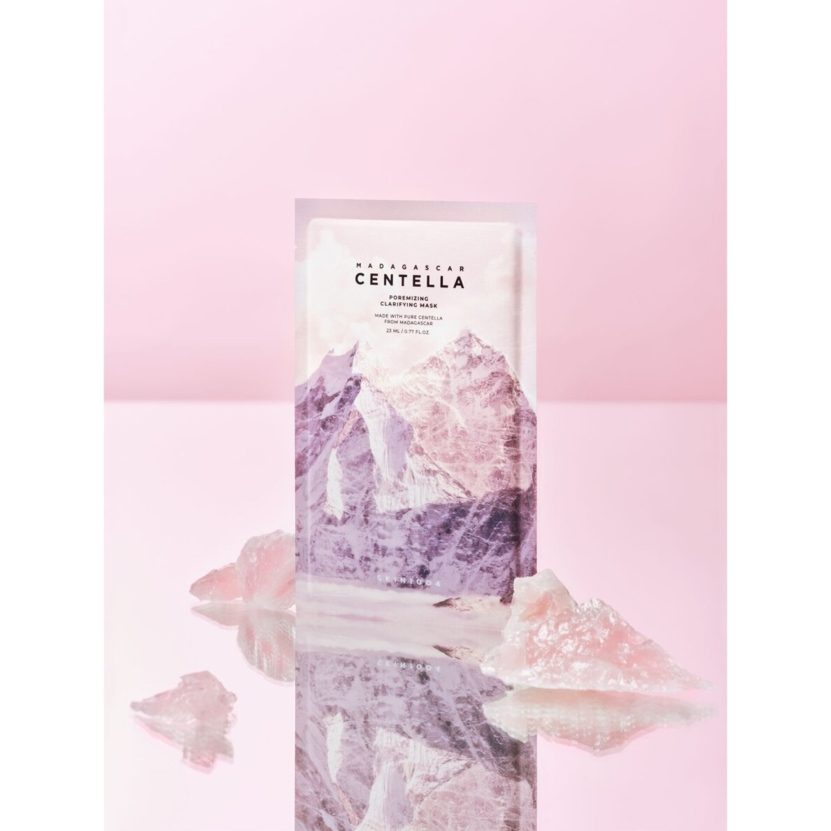 SKIN1004 MADAGASCAR CENTELLA POREMIZING CLARIFYING odos tekstūrą glotninanti lakštinė veido kaukė 1