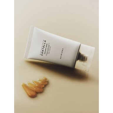 SKIN1004 MADAGASCAR CENTELLA face cream with a soothing and cooling effect on the skin, 75 ml SKIN1004 MADAGASCAR CENTELLA face cream with a soothing and cooling effect on the skin, 75 ml