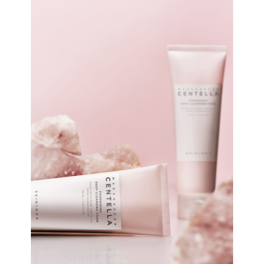 SKIN1004 MADAGASCAR CENTELLA cleansing foam with pink Himalayan salt and centella asiatica extract, 125 ml SKIN1004 MADAGASCAR CENTELLA cleansing foam with pink Himalayan salt and centella asiatica extract, 125 ml