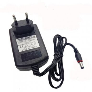 Universal charging adapter AC/DC JPT-2420, 50/60Hz (2A) Universal charging adapter AC/DC JPT-2420, 50/60Hz (2A)