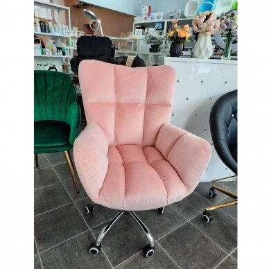 Кресло для мастера красоты на колесиках HR650K, розовый велюр 6