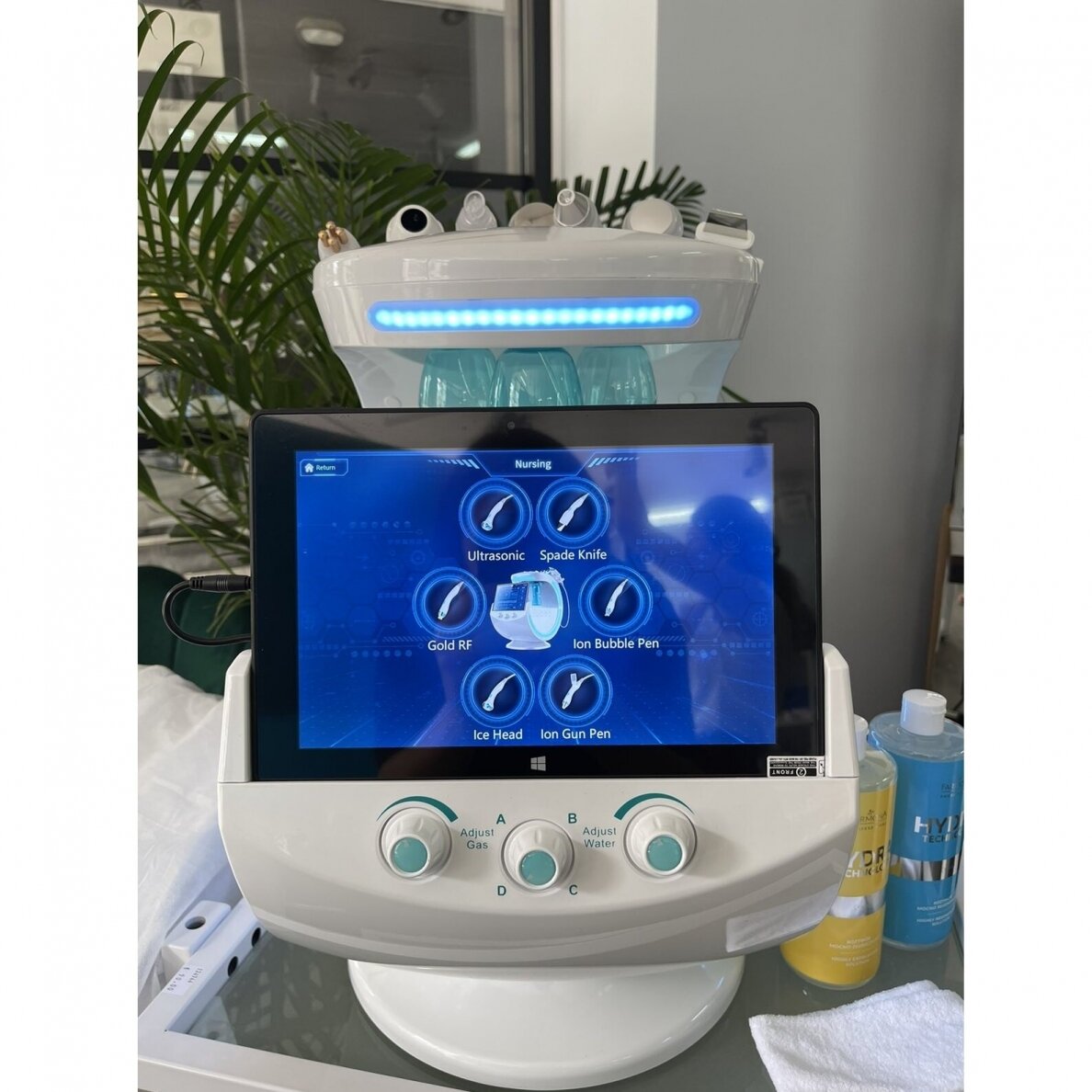 HYDRO SKIN professional multifunctional facial care device 7in1 + face analyser 14 HYDRO SKIN professional multifunctional facial care device 7in1 + face analyser 14