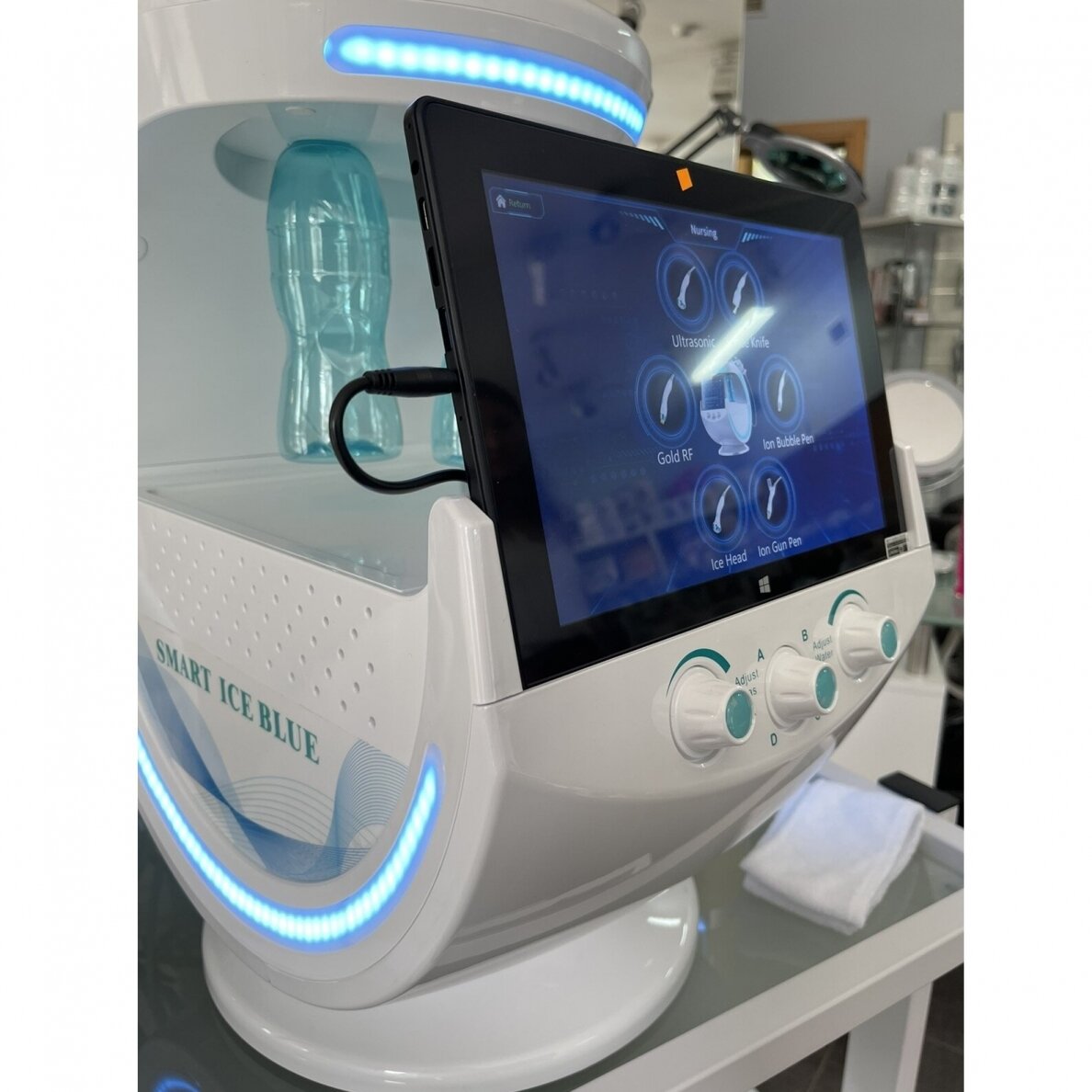 HYDRO SKIN professional multifunctional facial care device 7in1 + face analyser 19 HYDRO SKIN professional multifunctional facial care device 7in1 + face analyser 19