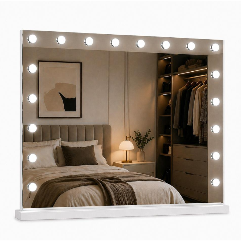 Veidrodis grožio salonams su LED apšvietimu LED HOLLYWOOD, 80x65 cm Veidrodis grožio salonams su LED apšvietimu LED HOLLYWOOD, 80x65 cm