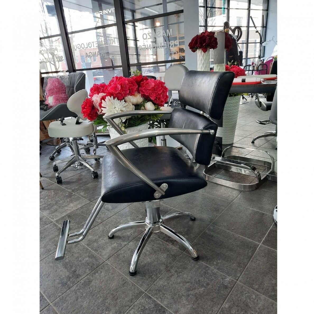 Professional haircut chair HAIR SYSTEM SM362-1, black color 6 Professional haircut chair HAIR SYSTEM SM362-1, black color 6