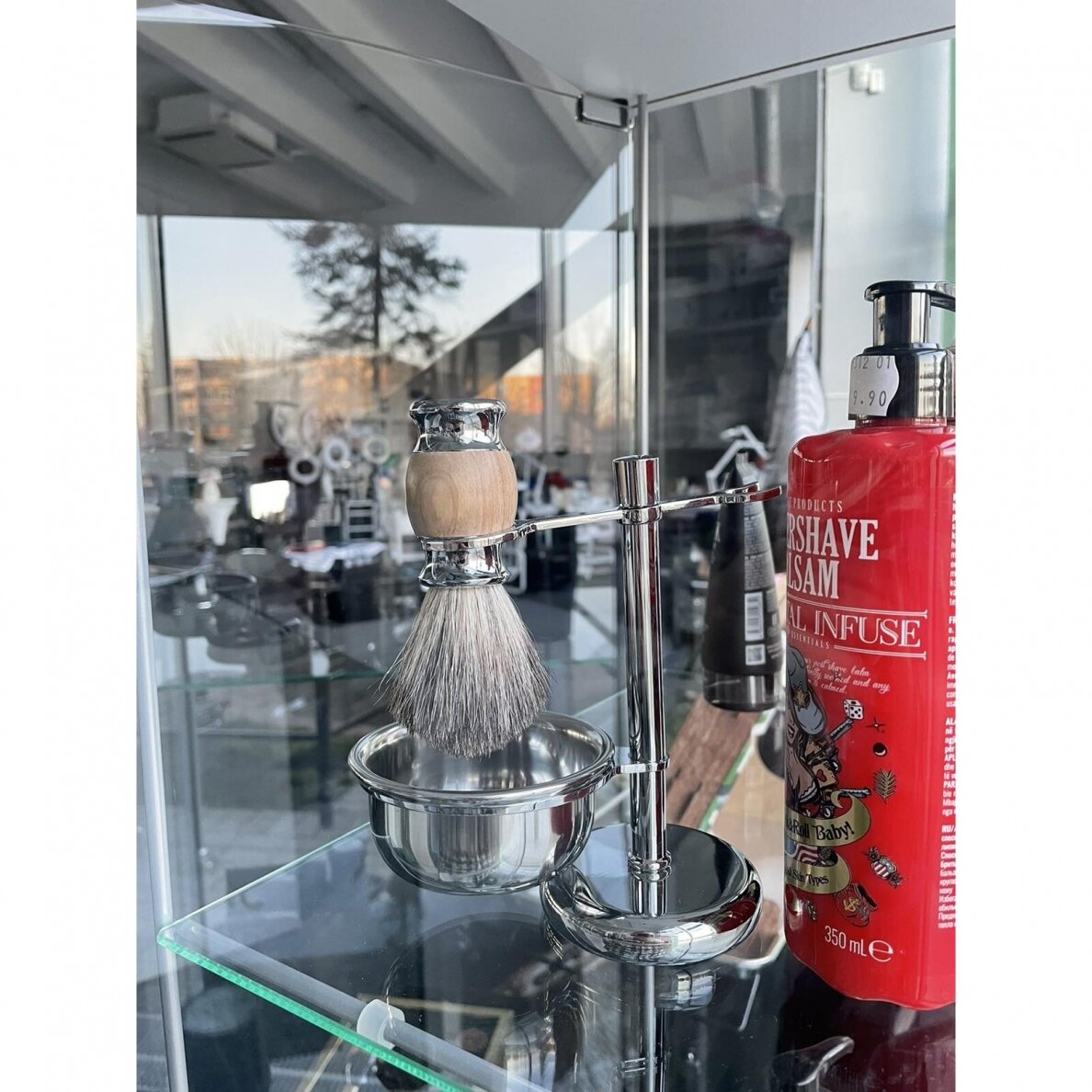 Vyriškas rinkinys skutimuisi ir barberiams TARAS H-07 CHROM 1 Vyriškas rinkinys skutimuisi ir barberiams TARAS H-07 CHROM 1